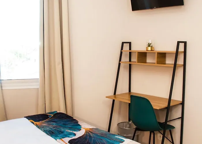 Kennedy 2* Perpignan